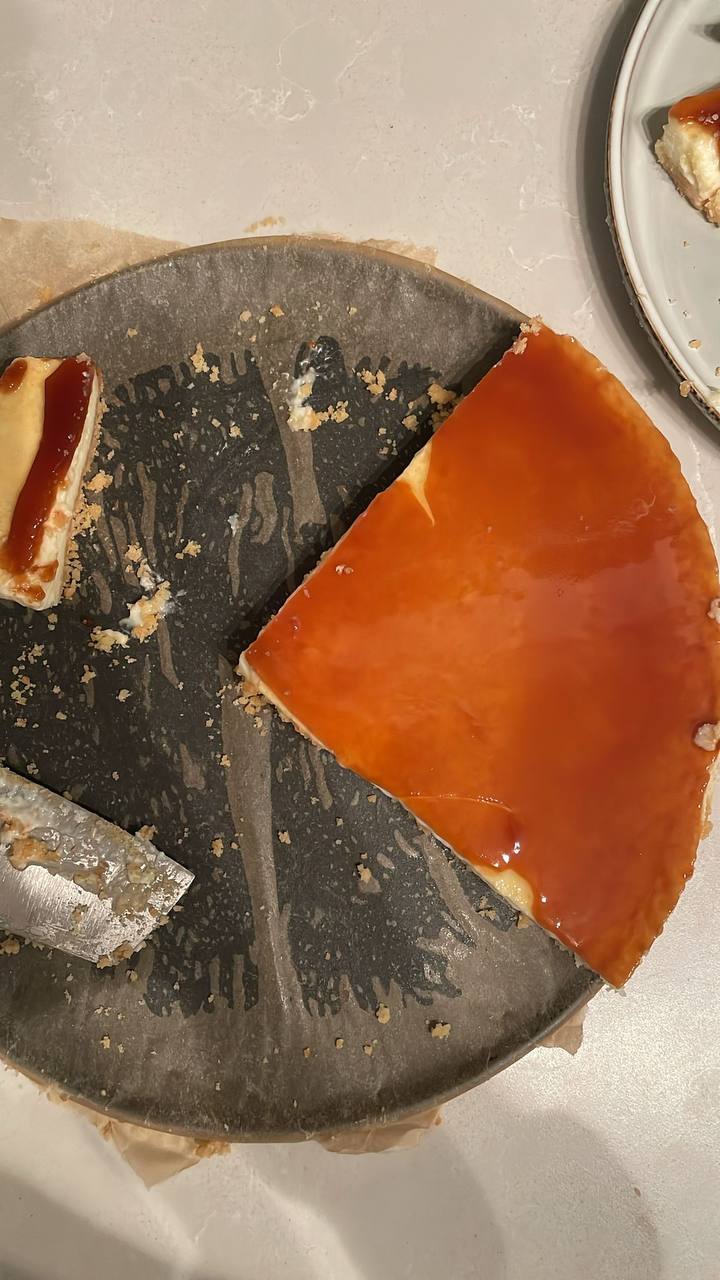 A cheesecake with a touch of&nbsp;Evaz